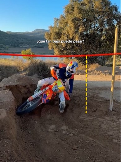 Reto del limbo en moto: cómo hacerlo y consejos de seguridad