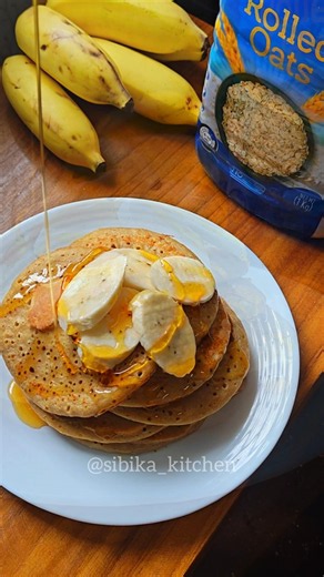Oats banana pancakes #easybreakfastrecipe #oatspancakes #healthypancakes