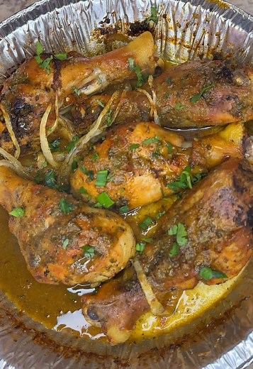 Delicious Puerto Rican Baked Chicken Recipe