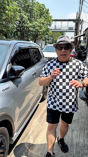 165K views · 3.7K reactions | INI BARU HIDDEN GEM Buat kamu penggemar kepiting dan masakan Makassar, ini pasti dibilang surga. Apalagi menu baru Butter Crab nya yang menurut saya lebih enak dari yang di Surabaya dengan harga hampir separoh. Info lengkapnya ada di video ya. | Bigtummy_culinary | Facebook