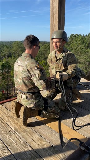 261K views · 7.5K reactions | In Week 2 of Basic Training or One Station Unit Training, Trainees must overcome their fears and conquer the Rappel Tower. This event challenges Trainees to build confidence in themselves and their equipment, foundational skills that they will continue to build upon during their transition into a U.S. Army Soldier. Do you remember your first time going down the rappel tower? | U.S. Army Center for Initial Military Training | Facebook