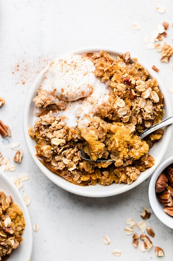 Healthy Oatmeal Pumpkin Crisp