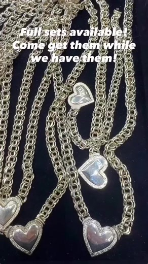 ALL TEXAS IS SHOWING LOVE! Big Dog Tino & Saad's Fine Jewelers © Ingram Park Mall. ONLINE SHOPPING! https:// saadfinejewelers.store Download AFFIRM, ACIMA or PAYPAL APP!#oscars #texas #usa