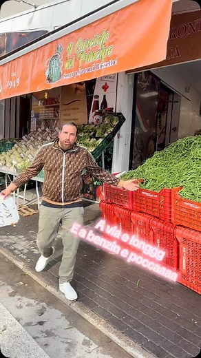 🍾🍾Buon martedì a tutti vi aspettiamo con ⚠️⚠️⚠️prezzi più bassi d’ingrosso ci troviamo a 📍📍📍via Napoli maddaloni n 335 #subitoneiperte #napolinelcuore #caserta #Maddaloni #volaneiperte✈️ #napoli #benevento #spesaintelligente #acerra | Il mercato della frutta 1949