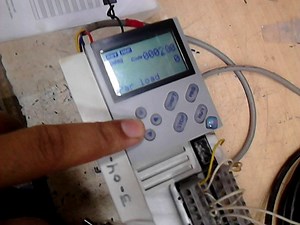 Lenze Servo Drive EVS 93XX Bench Testing Part 1