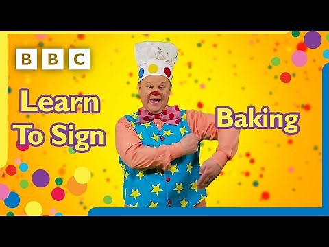 Learn to sign Baking 👨‍🍳🍪🍰 | Mr Tumble and Friends