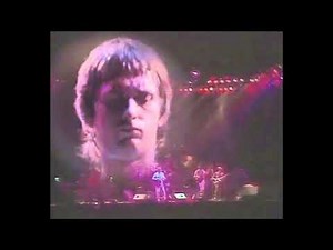 MIKE OLDFIELD - Five Miles Out (live in San Sebastian, 23/08/1984)