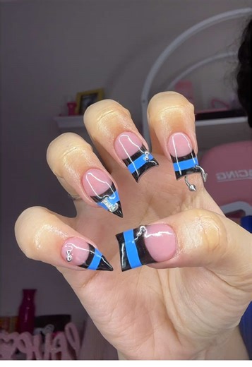 Enhance Your Nails with Zen Acrylics Techniques