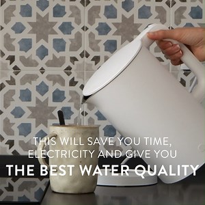 Making your perfect cup of Five Roses tea is an art! Remember to always start with fresh water and only boil when you are ready for tea, that way the water quality will be at its best! #FiveRosesSA | Five Roses Tea