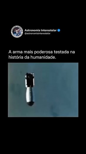 🧨 O que foi a Tsar Bomba? Foi uma bomba de hidrogênio criada pela União Soviética em plena Guerra Fria. Ela foi testada em 30 de outubro de 1961, na remota ilha de Nova Zembla, no Ártico. Ela tinha um nome técnico: AN602, mas ficou conhecida como “Tsar Bomba” — uma referência à grandiosidade (como o “Tsar Bell” e o “Tsar Cannon”, objetos gigantes da Rússia). 💣 Quão poderosa ela era? A Tsar Bomba tinha uma potência estimada em 50 megatons de TNT — o equivalente a: • Mais de 3.000 vezes a bomba 