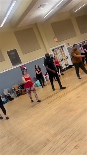 BOSTON DANCE COMMUNITY ✨ After last week’s weather shift, we’re excited to gather NEXT SUNDAY, Feb 8 in Cambridge. Afro-Cuban movement, Cuban dance, and community: rooted in rhythm, connection, and presence. 🎶 Energy will be real. 🎟️ Tickets: • Eventbrite (link in bio) • Venmo / PayPal / Zelle accepted #boston #dance #workshop #sunday #cuba | El Bonche in Boston