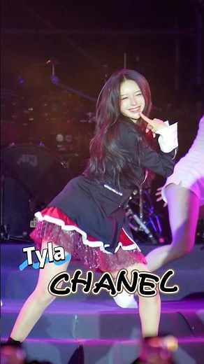 雅英終於也來挑戰Chanel了 大家覺得如何😆 #李雅英 #이아영 #leeayoung #dance #美女 #cheerleader #fancam