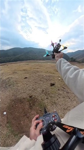 7-Inch vs 5-Inch FPV Drone: Which Sound Do You Prefer? 🔊🔥