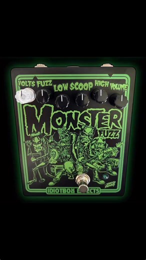 Yo! I’m gonna give away a Monster Fuzz for the Halloweens! To make it even radder I’m going to include a limited print by @dirtydonnyart to match!Do all the things. Like, share, follow and comment your favorite Halloween season movie of all time! I’ll pick the random winner on 10/31🤘👻🤘 | IdiotBox Effects