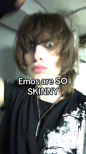 I want a crêp 💔 #scemo #emo #gym #alternative #altboy