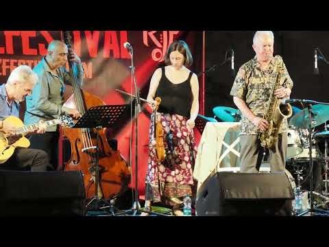 JA-DA Elia Bastida Meets Scott Hamilton