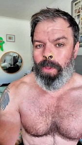 I’m sharing a quick review of the Bleep Eclipse CPAP mask, a strap-free design that locks into place with just one click. It’s currently ranked number one on Sleep HQ, and I hope this helps anyone looking for a simpler CPAP solution. Cheers #sleephq #sleepapnea #cpapmask #cpap #snoring | Uncle Nicko