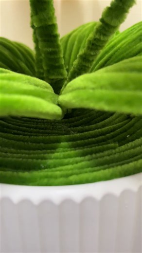 Handmade Pipe Cleaner Flower Girl Crafts