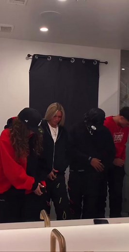 Ladies and gentlemen I have made the official summer mashup🤝dc: 🙋🏽‍♂️| @carson.roney @adrien_nunez @ana.sobonja