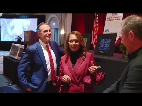 Carolyn Clifford honored with induction into CATCH Charity Hall of Fame