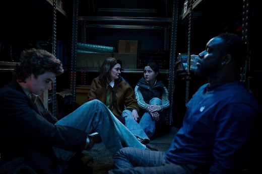 Is Netflix’s ‘iHostage’ Based On A True Story? Inside The Real Apple Store Hostage Crisis