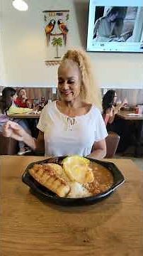 Good Colombian food in Miami with Mango Maddy