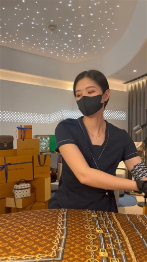 Cindychen | Unboxing New Arrive Collection Bag, Share and Contact Me To Order#bags #womenbags | Instagram