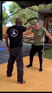 50K views · 1K reactions | 163_Quick defense - gun disarm technique #disarm #disarming #selfdéfense #selfdefense #selfdefenseplug #selfdefensetraining #martial_art #martial_arts #martialarts #martialart #martialartist #martialartslife | Self Defense Tips | Facebook