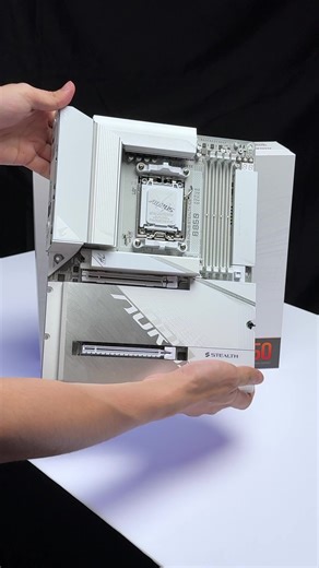 Meet the B850 AORUS STEALTH ICE 🤝 Clean design, cleaner installation, with our clutter-free reverse-connector design - say "no stress" to that cable mess 😌 Built for AM5, built for next-gen gaming, enjoy speedy fast PCIe 5.0 graphics, its pure white design, and enjoy EZ-Latch and M.2 EZ-Flex for smoooooth installation from start to finish 😎 👉Know more: https://www.gigabyte.com/Motherboard/B850-AORUS-STEALTH-ICE 🛒 Shop now: bit.ly/GigabyteWheretobuyPH #AORUS #GIGABYTE #Stealth #OriginalinSTE