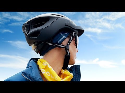 The Cycling Smart Helmet You Didn't Know You Needed: Sena R1 Evo Review