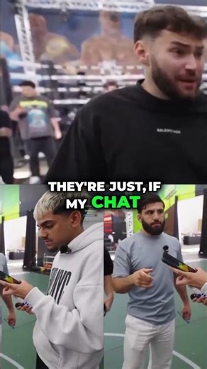 Streamer chaos: When mics break and chats collide!