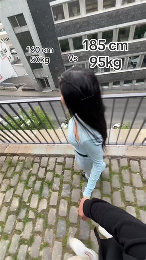 Navigating a Size Difference in Relationships