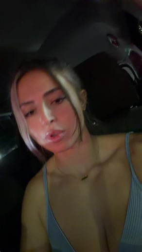 Bench with an arch and still have pecs better than most men but the guys ain’t ready for that yet 🍵