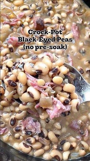 Crockpot Black-Eyed Peas #slowcooker #crockpot #newyearsfood