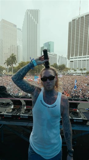 MORTEN on Instagram: "I’m not really sure how to explain this moment in my life, to be honest. 12 years ago, I was in the crowd at the main stage of @ultra with my manager, @nimakay . I told him that if I ever got the chance to perform on that main stage, I would cut off the hair I had kept for the past 30 years—something that has been a part of my identity for as long as I can remember. Performing on such a prominent stage is terrifying in itself. I was already feeling nervous as I prepared my 