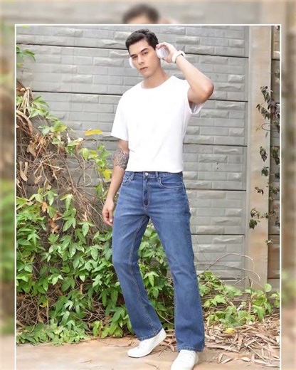 Thomas Scott Men's Mid-Rise Clean Look Boot Cut Jeans (TSJ217_Mid Indigo, 32)