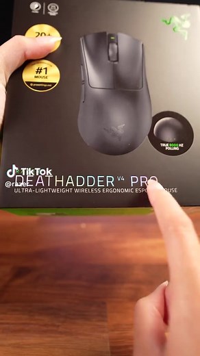 Razer DeathAdder V4 Pro: Gaming Mouse Review
