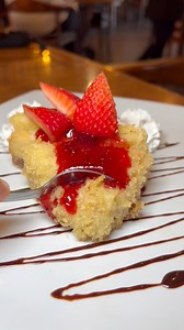 Deep Fried Cheesecake 🤤🍰🍨🍓 #cheesecake #friedcheesecake #cake #cheesecakes | Foody Fetish