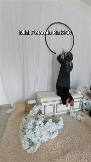 Mini Pelamin Rm250 Tempat : Tmn Tasik Indah Kluang Tarikh : 20/9/2025 Jom Follow Tiktok sis https://www.tiktok.com/@lindaweddingplanner | LINDA BEAUTY & COLLECTION