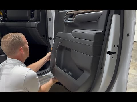 2022-2024 Chevy Silverado 1500 Crew Cab Door Panel / Sweep Removal