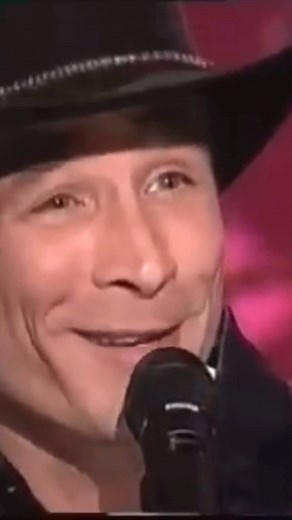 Vintage Country Clips on Instagram: "Clint Black - Like the Rain • • #clintblack #country #music #countrymusic #piano #guitar #acousticguitar #cowboy #cowboyhat #songwriter #singersongwriter #livemusic #countryconcert #vintage #countrymusiclover #countrystyle #countrylife #countryliving #cowboyboots #countryboy #countrysinger #musician"