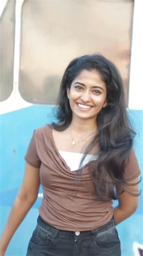 Devika Nair on Instagram: "He might kill me for this 😹♥️ Starting at ₹ 28,999/-* T&C applied. Sale starts on 9th Jan, 12 noon. Pre-book yours now. PRO features that speak for them selves! With standout specs and performance #realme16ProSeries adds up to a stronger experience. The #200MPPortraitMaster capture all the moments Prefect at Every Zoom With AI Edit Genie 2.0 features, one tap to get stunning portraits Lighting, style, and mood — handled effortlessly by #AIStyleMe #AILightMe #AIInstant