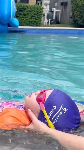Back Floating With Support #floating #swim #swimming #learntoswim