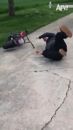 All the way to Aspen? Or to the trash can? 🗑️🤣 #fail #fall #motorbike #funnyvideos #afv