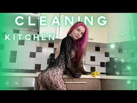 Mia Cleans the Kitchen — Sweet Reset & Cozy Order 🍃✨