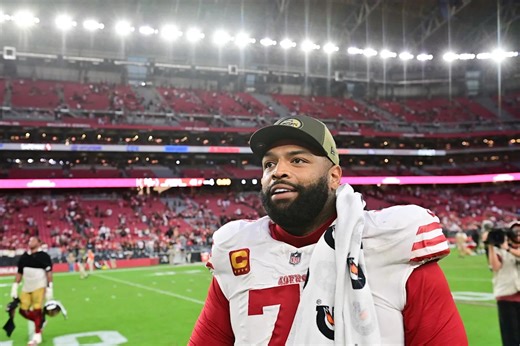 San Francisco 49ers Star Trent Williams Holds the Cards