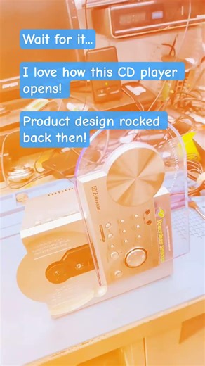The way this CD player opens is so cool! Product design rocked back when you had moving parts!