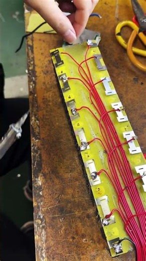 "Lithium Battery Assembly," "Lithium Battery Customization," "Lithium Battery Technology Training"