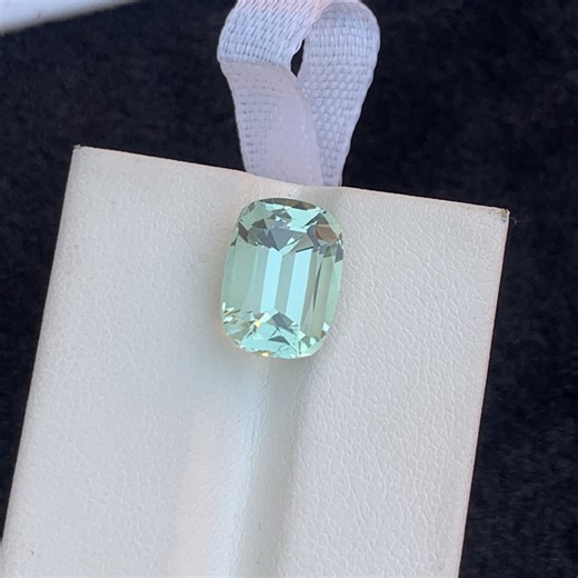 NR 4.95 ct of aqua-colour feldspar from Madagascar