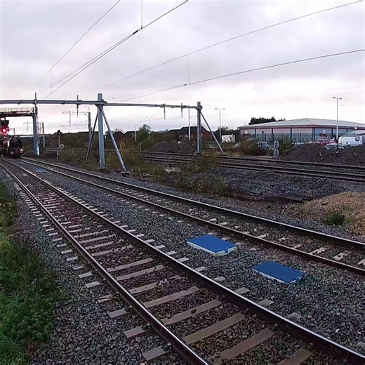 PurpleVision on Instagram: "West Coast Railways takes charge of LMS Princess Class No.6233 "Duchess of Sutherland" and are on their way to York from Ealing Broadway with The Railway Touring Company "The Yuletide Express". Filmed at Wellingborough railway station on 17th November 2021 #duchessofsutherland #steam #trains #steamtrain"